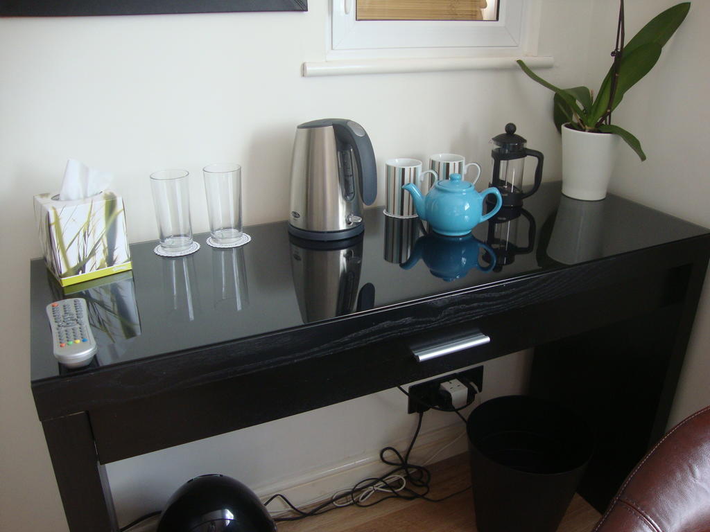 Canal View Bed And Breakfast Saxilby Quarto foto