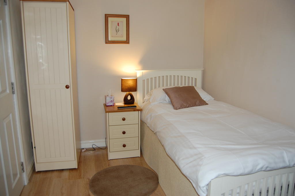 Canal View Bed And Breakfast Saxilby Quarto foto